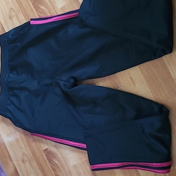 Adidas joggers - Picture 4 of 4